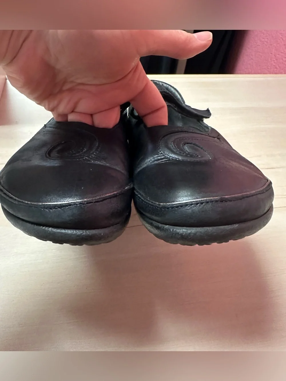 Naot Women’s Black Mary Jane Comfort Flats - Picture 3 of 9